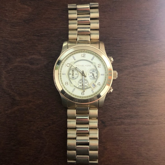 Oversized Gold Michael Kors Watch - Picture 3 of 6